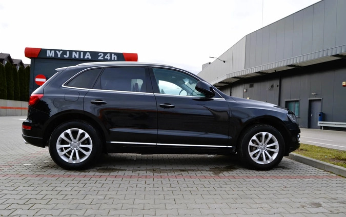 Audi Q5 cena 66700 przebieg: 135600, rok produkcji 2015 z Ostrołęka małe 154